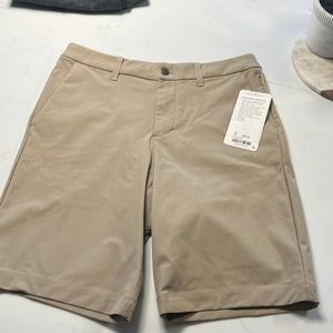 Lululemon Tan Commission Short - Mens M. NWT